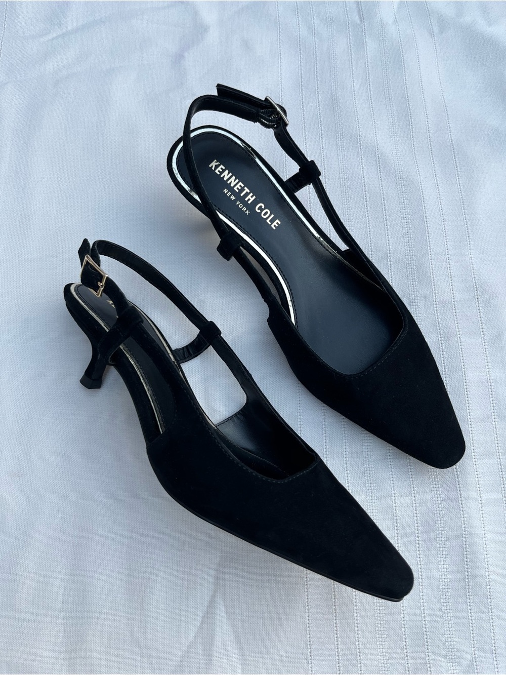 NWOT Kenneth Cole Black Suede Pointed Slingback Kitten Heels